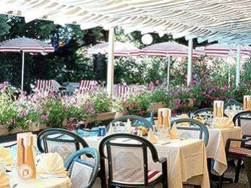 Mercure Nimes Ouest Ngoại thất bức ảnh